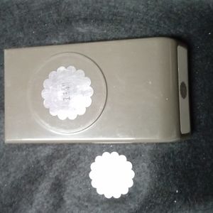 Stampin Up! Retired 1 1/4" Scalloped Punch